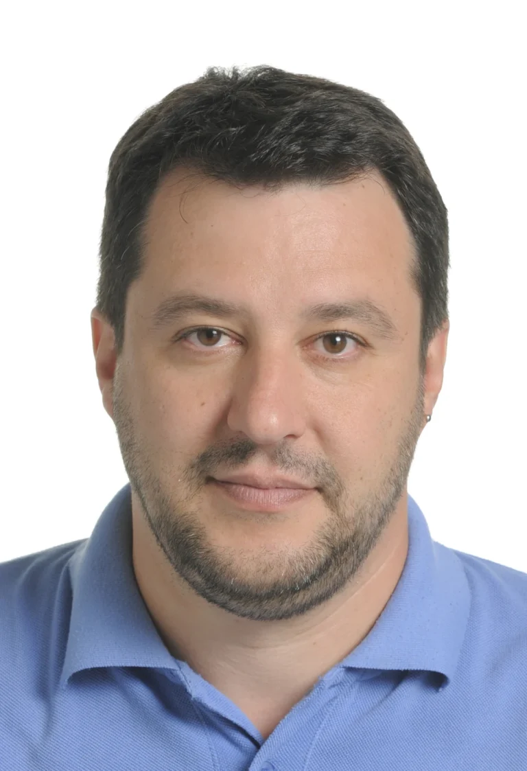 Ritratto d’archivio di Matteo Salvini, fotografato dal servizio fotografico del Parlamento europeo.